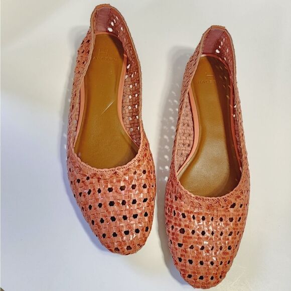 Halston   - Picture 11 of 12